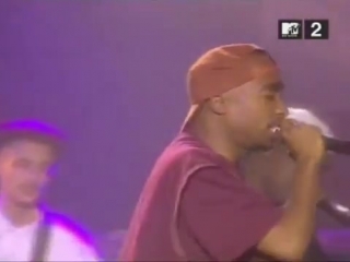 2pac - keep ya head up (live at mtv jams)