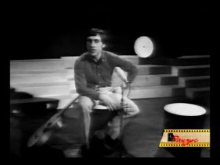 vladimir vysotsky - newsreel: 1. we rotate the earth; 2. dialogue at the tv; 3. ballad about time.